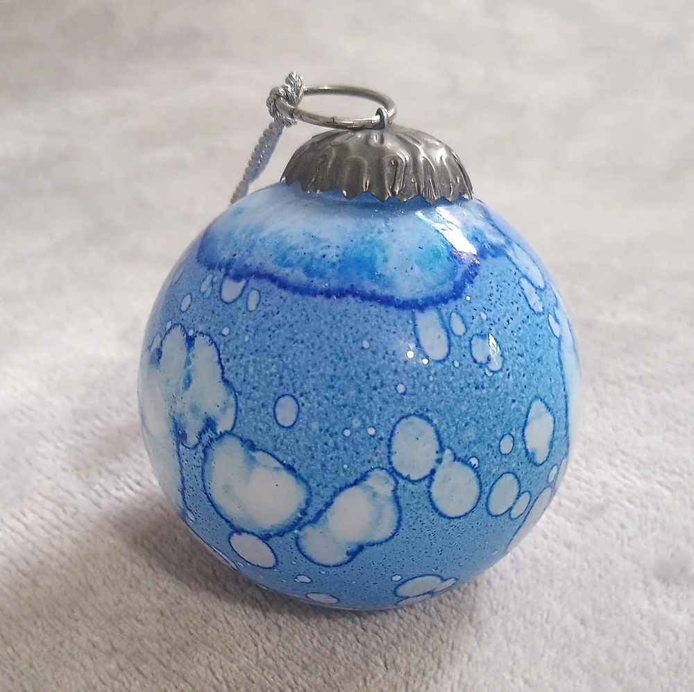 2 Kugel Style Speckled Blown Glass Ball Christmas Ornaments